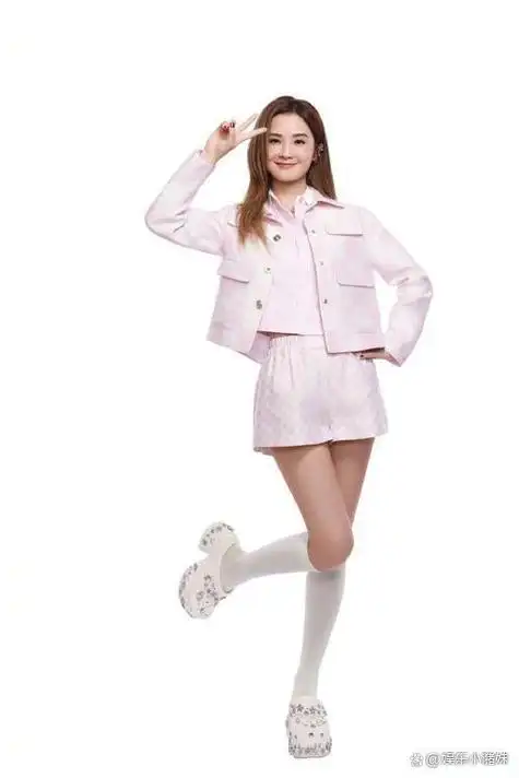 综艺史上最潦草的官宣 蔡卓妍刘宪华加盟引热议