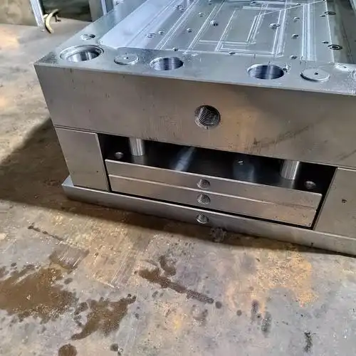 塑胶模具厂家外壳加 工塑料精密开 模定 做注塑吸塑制造模具定 制