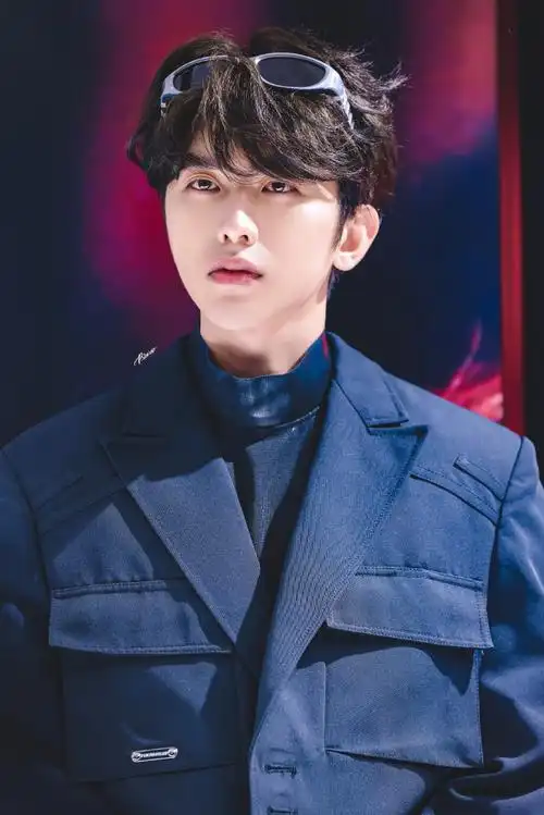 蔡徐坤超话38363839363038333832313739