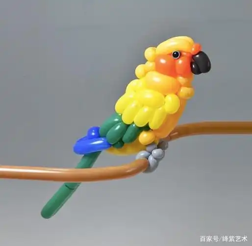 这才是手艺人把气球扭成各种动物逼真程度100分