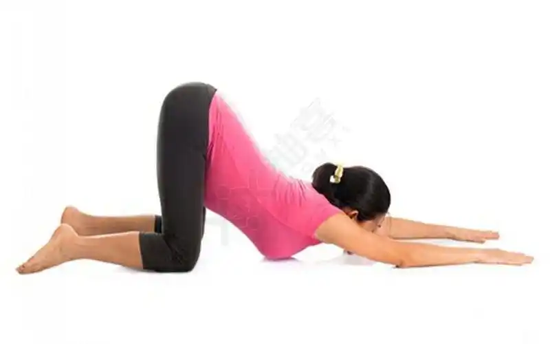 轻微腹痛可采取膝胸卧位缓解