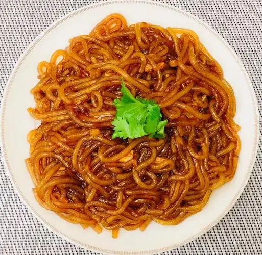 肉末炒粉 制作人 杨志华