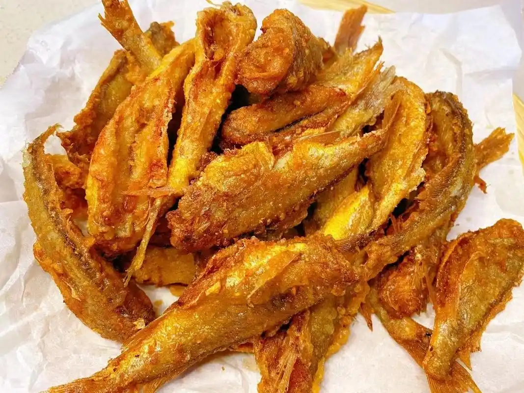 酥嫩爽脆的炸黄花鱼