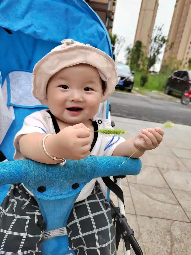 生活随拍记录美好瞬间 #这个夏天 宝宝一周岁啦#只有照片能 - 抖音