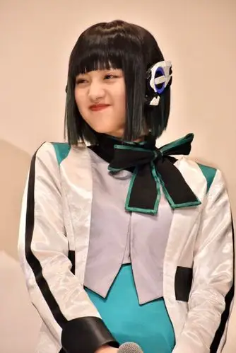 假面骑士01 伊兹