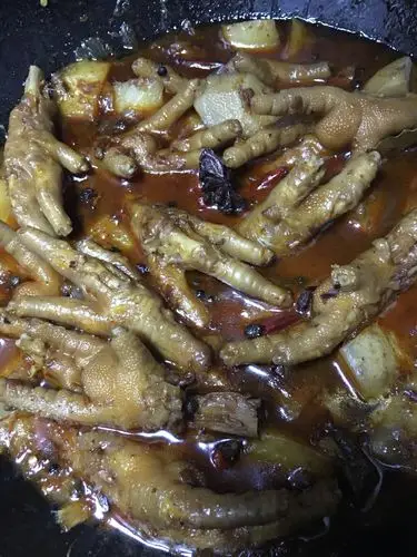 鸡爪煲