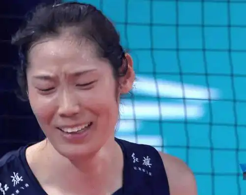 中国女排31胜多米尼加郎导要求挑战被裁判拒绝安导罕见发怒