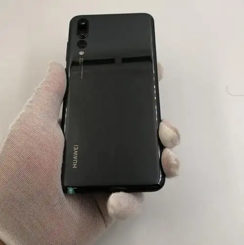 华为【p20 pro】4g全网通 亮黑色 6g/128g 国行 8成新