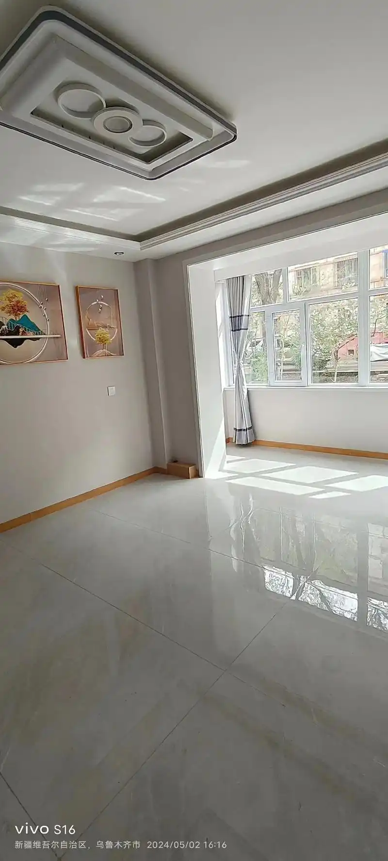 十四街一楼60平两室一厅精装地暖好房出售,产证齐全,位置杠杠的