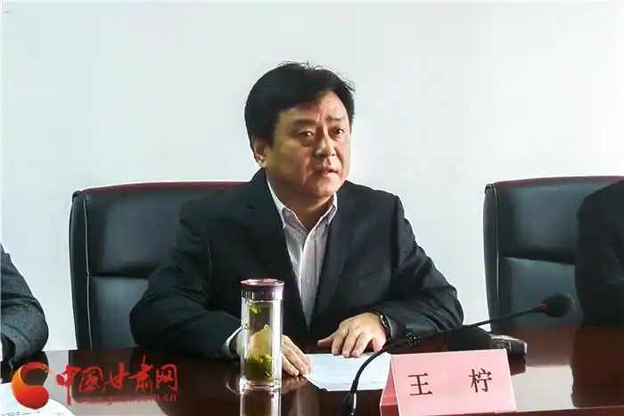 兰州市科技局党组书记,局长王柠介绍相关情况