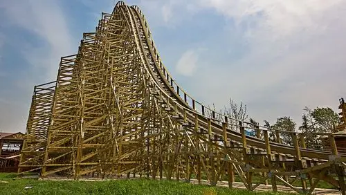 郑州方特梦幻王国一日游老顽童玩出新花样2019孝敬爸妈新时尚