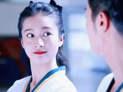 张雪迎 #张泰勋 #旋风少女李恩秀  可是他每次都在偷偷看她哎(那些年