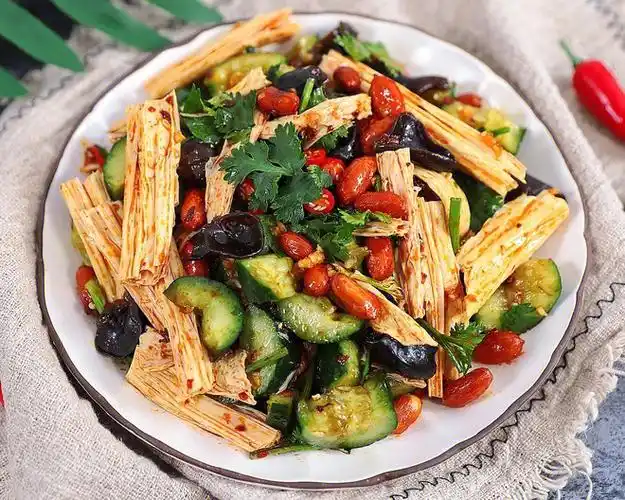 吉得利夏天爽口凉拌菜