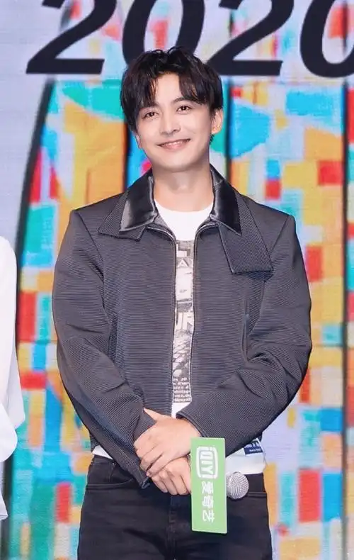 爱情公寓5##李佳航爱情公寓