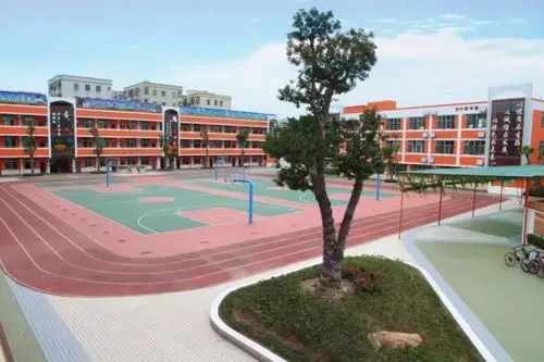 东莞市长安振安学校