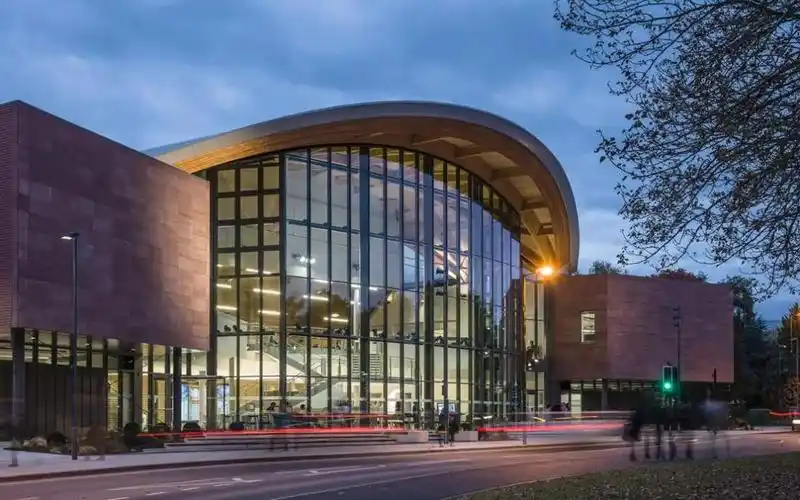 华威大学校园游览 the university of warwick 4k60帧 游遍英国第30站