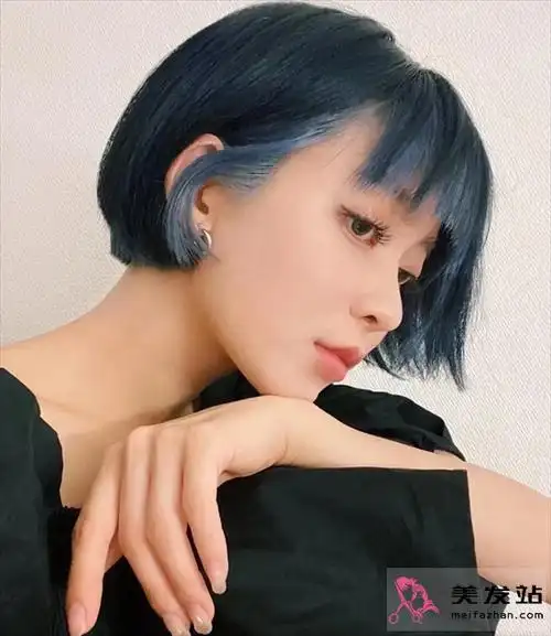 当下热门女生短发 齐嘴短发干练超a_女生短发 - 美发站