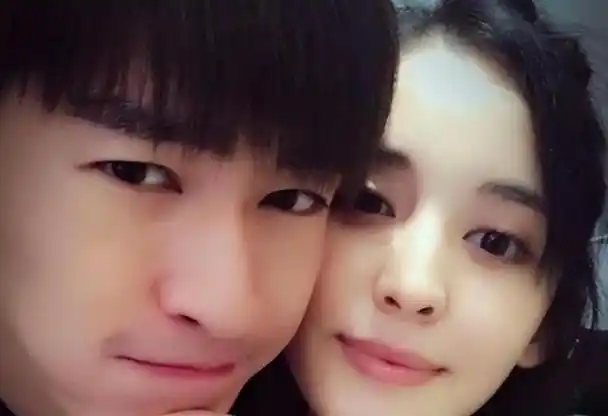 娜扎自毁羽毛一副好牌打得稀烂的古力娜扎走上了另一条路