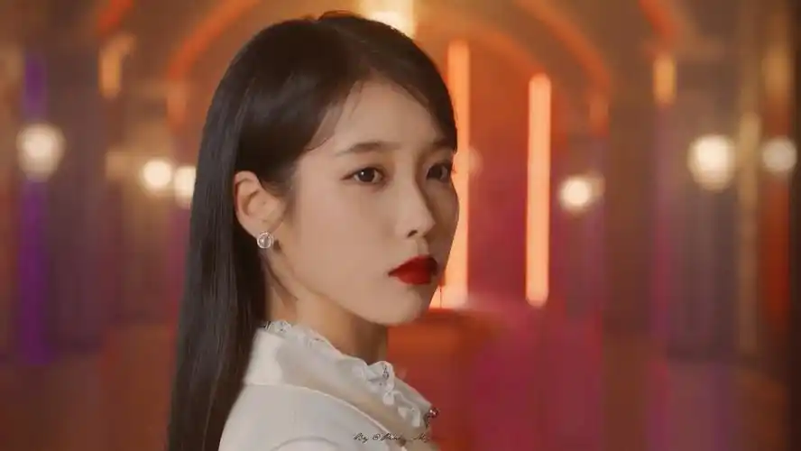 iu 李知恩 cr:pink_myeun - 堆糖,美图壁纸兴趣社区