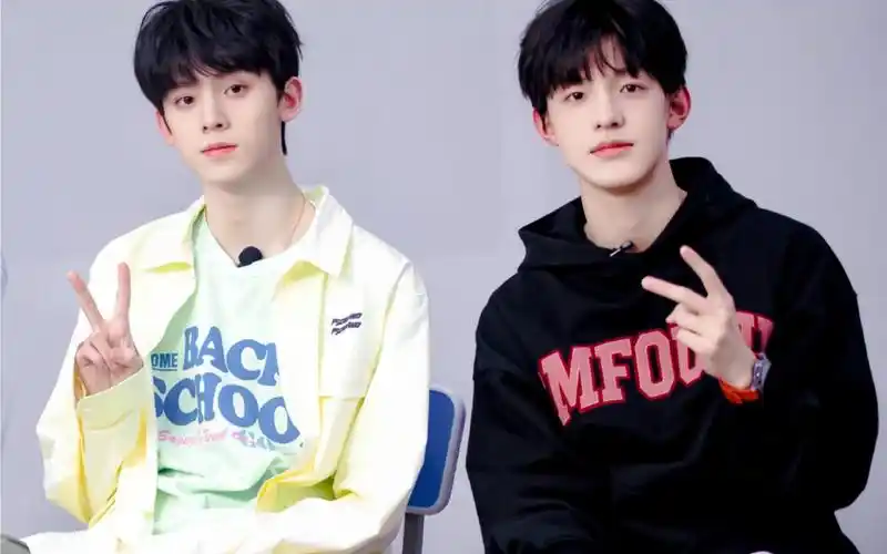 【航禹】#左航 #张泽禹 #航禹 一个小孩说另一个小孩是孩子