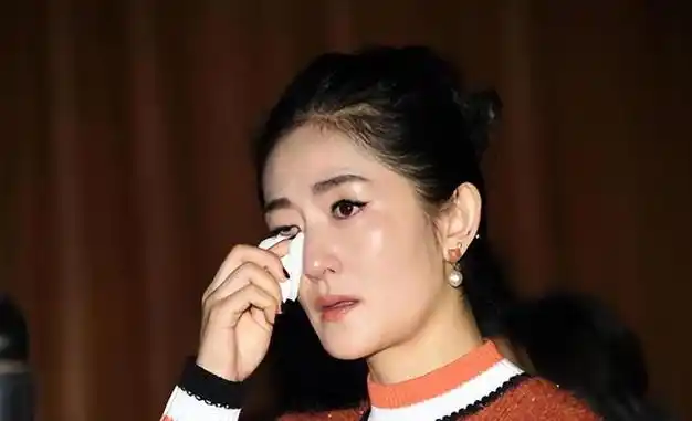 最终,我为自己的"傲慢"付出了代价|章子怡|蔡少芬|ella_网易订阅