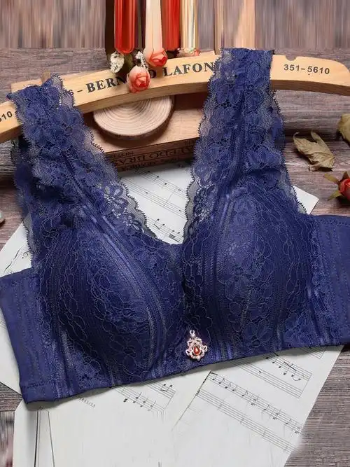 无钢圈透气蕾丝背心式聚拢内衣 - 聚美优品 - 【极速免税店 品牌防伪