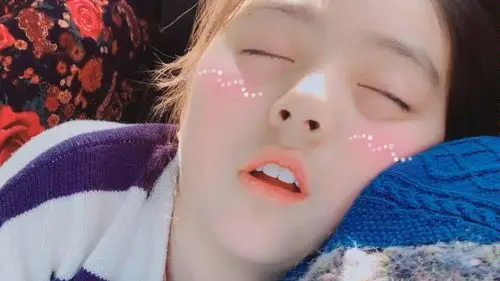 安琪尔睡觉张嘴_哔哩哔哩 (゜-゜)つロ 干杯~-bilibili