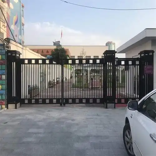 天津滨海新区推拉铁艺大门定制