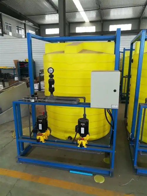 云南西双版纳循环冷却水加药装置总体结构