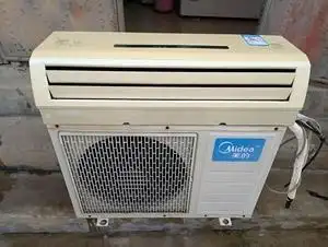 美的大一匹空调,单冷.成色较旧,图片实拍.惠安县城自提700