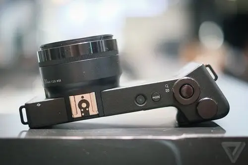 造型最别致的微单 适马dp2 quattro相机上手玩