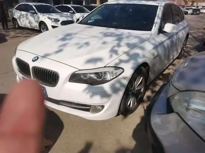 【临沂】2010年11月 宝马 宝马5系 2010款 525li 领先型 手自一体