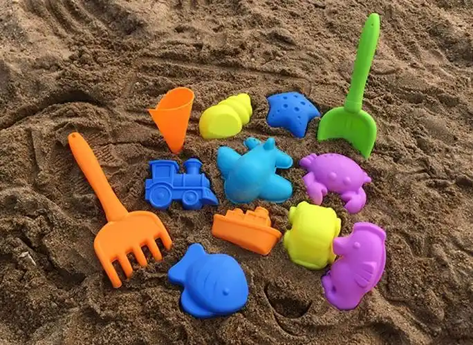 diy海边太空玩沙玩雪工具宝宝儿童梦幻玩具大号沙滩城堡模具4件套