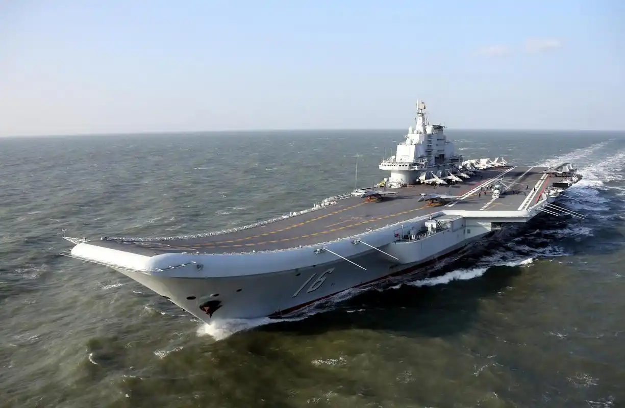 中国003号航母也开始紧锣密鼓建造.