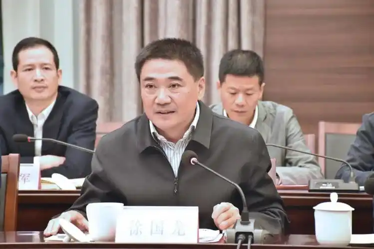 绍兴市委常委,常务副市长,滨海新区党工委书记徐国龙率领的考察团一行