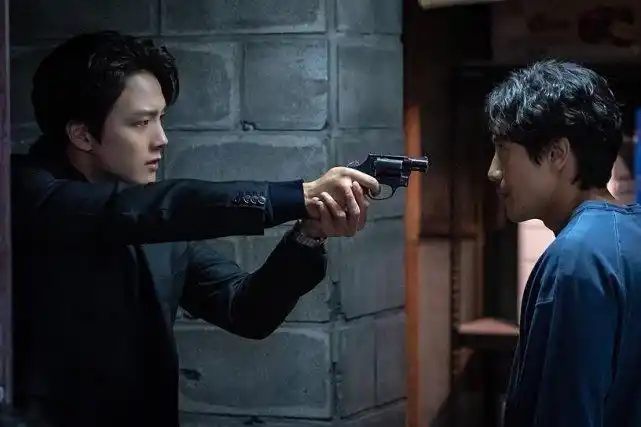 2021收视低但编导演完美的必追韩剧怪物评价史无前例