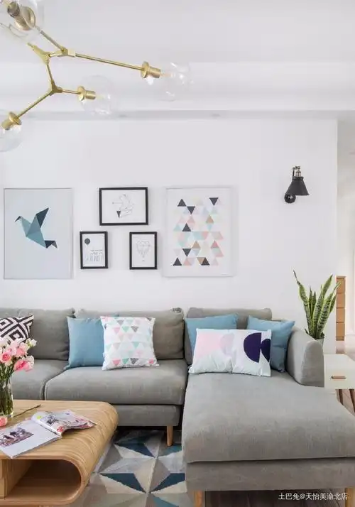 90平小清新现代北欧风客厅木地板北欧极简客厅设计图片赏析