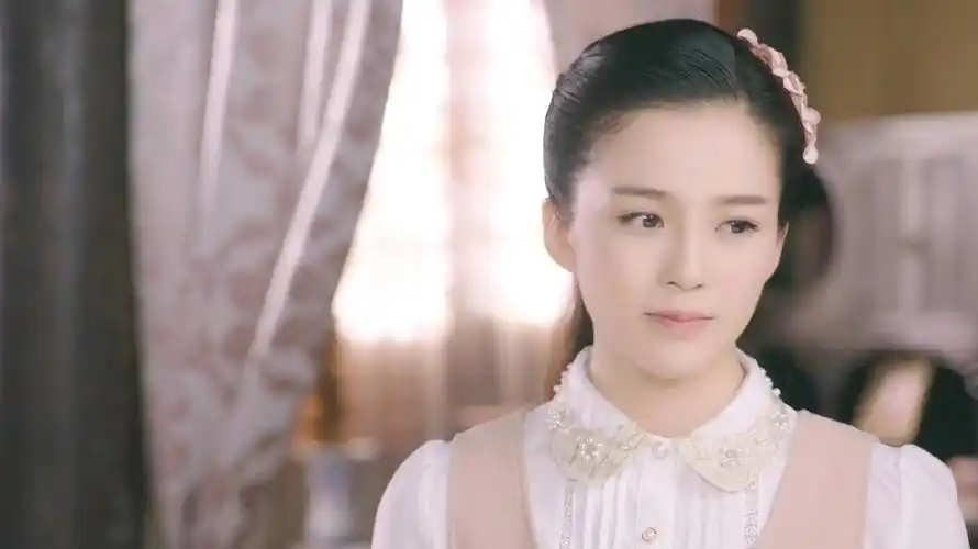 忍冬艳蔷薇剧照