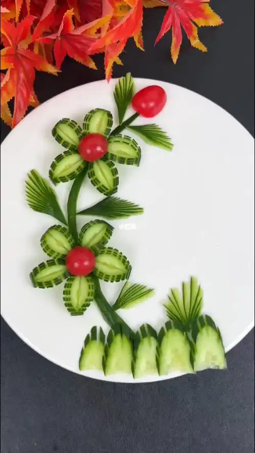 用黄瓜做的花你见过嘛