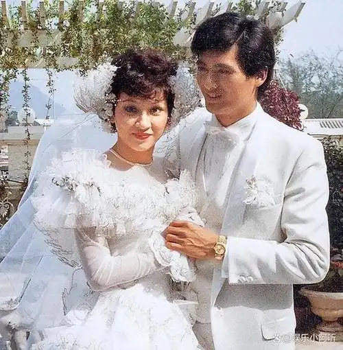 在了解了周润发的真实性情后,赵雅芝和陈玉莲坚决离开了他,唯独佘安安