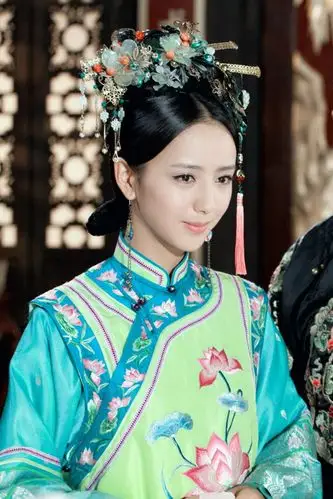 宫锁心玉 年素言 佟丽娅