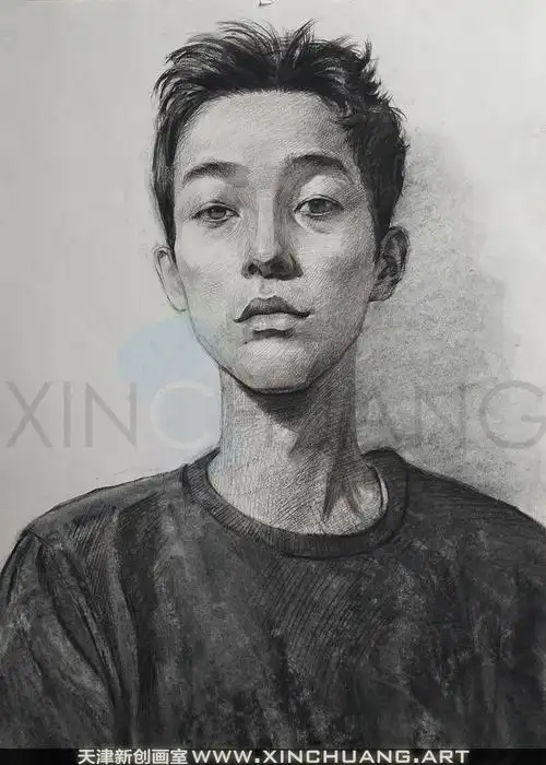 素描男青年正面胸像炭笔画课堂示范解析范画