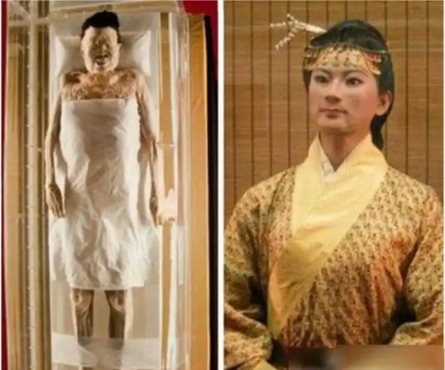 她的基本容貌是圆形脸,柳叶眉,眼睛似核桃,鼻子如蒜