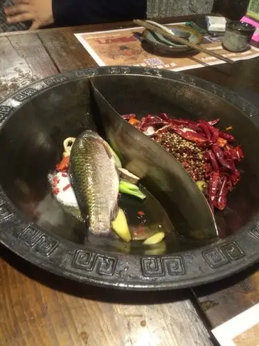 辣老九重庆土灶老火锅(新天地店)