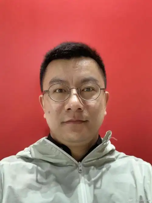 拍证件照才发现我胖若两人