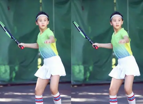 森碟运动美照曝光,自信优雅太有范,"细长直"美腿实力抢镜