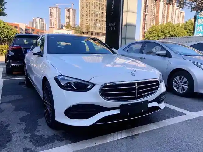 c260l 立标_奔驰c级车友圈_鸿粤星辉黄小倩_懂车帝