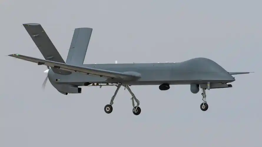 彩虹-4无人机取得特许飞行证|无人机|彩虹-4|民航局_新浪新闻