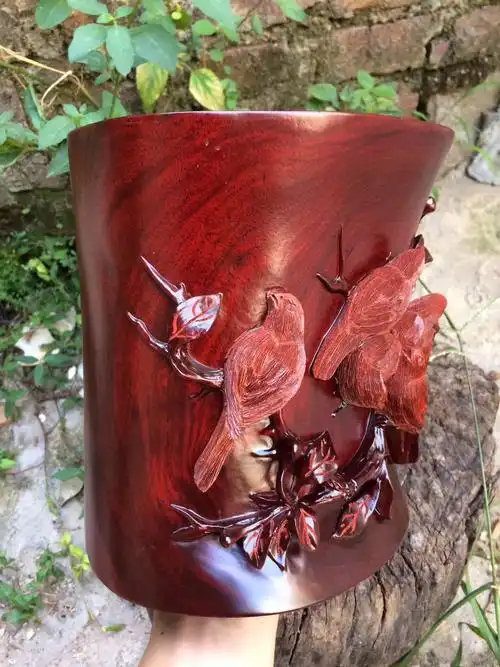 赞比亚血檀木质笔筒圆形 实木雕刻五雀图工艺品摆件 厂家直销