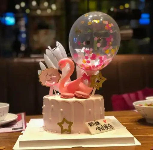 抖音网红火烈鸟天鹅生日蛋糕重庆佛山杭州深圳东莞同城定制配送